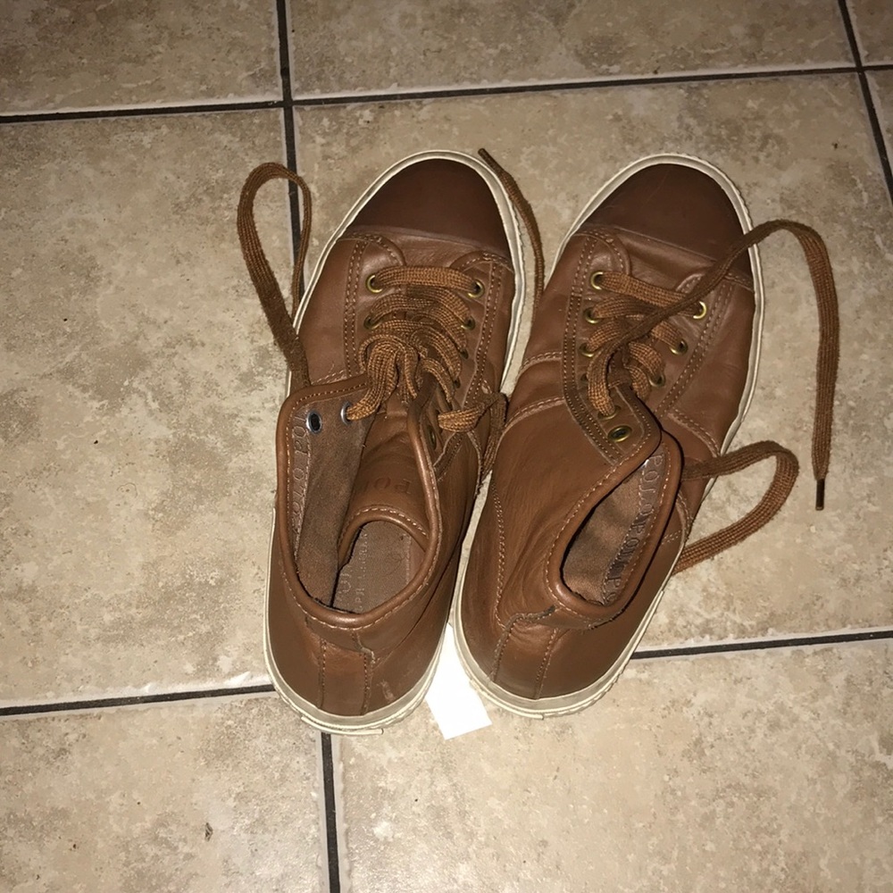 Polo chucks
